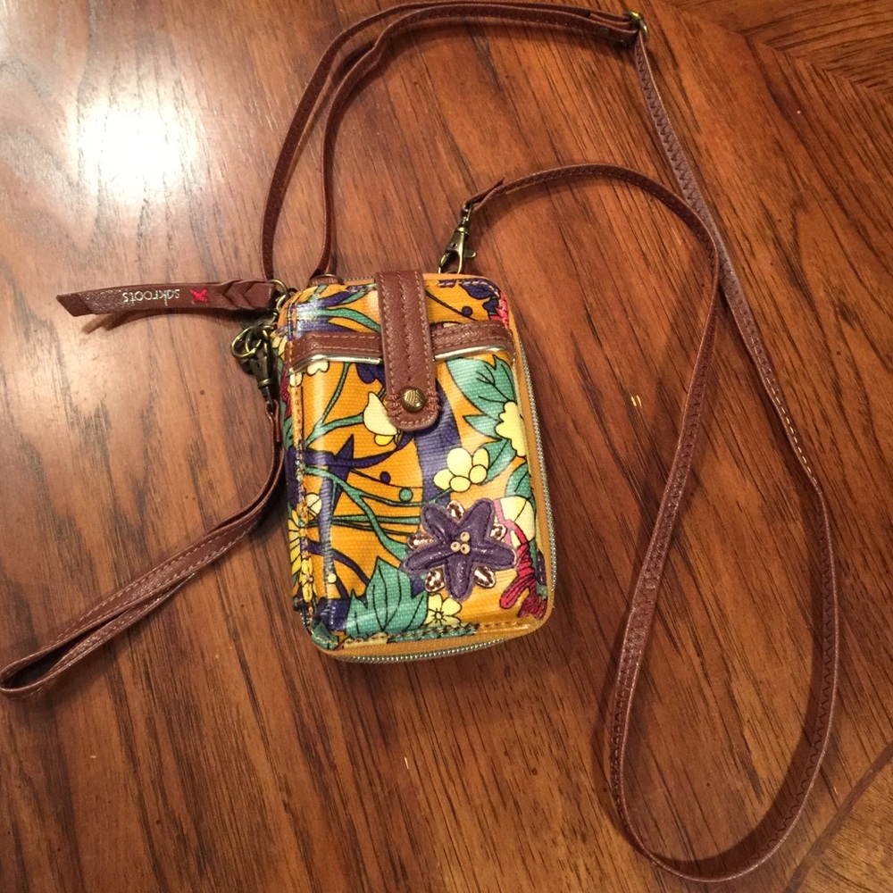 Sakroots floral small crossbody/wristlet/wallet
